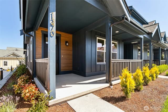 Property photo for 1370 Talus Way, Bellingham photo 4