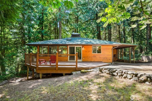 Property photo for 2 White Mountain Lane, Bellingham