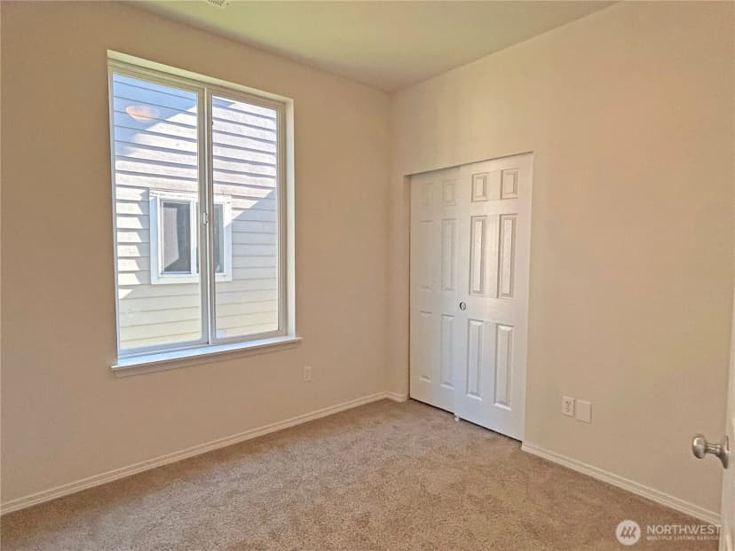 Property photo for 2315 Crestwood Lane Nw, Olympia photo 9