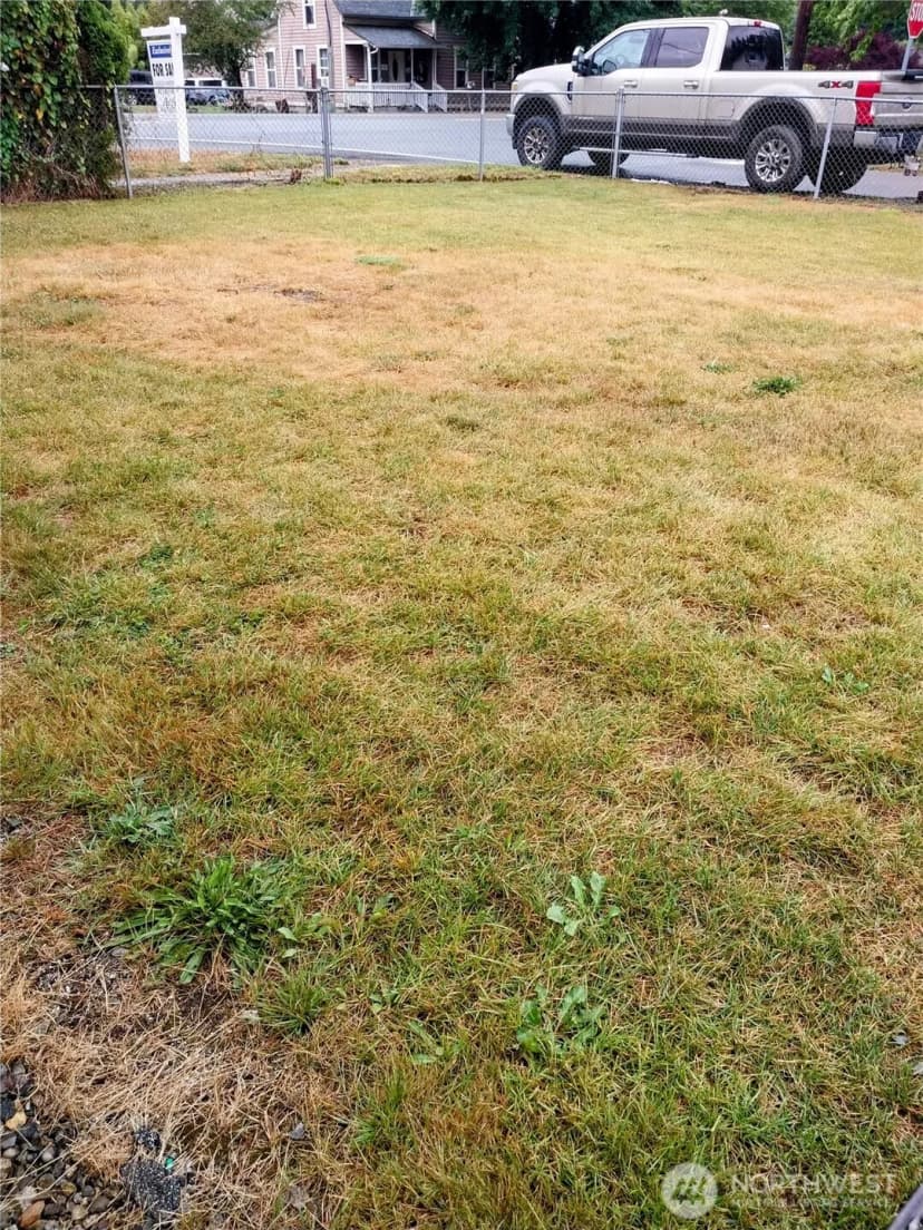 Property photo for 36727 Highway 2, Sultan photo 38