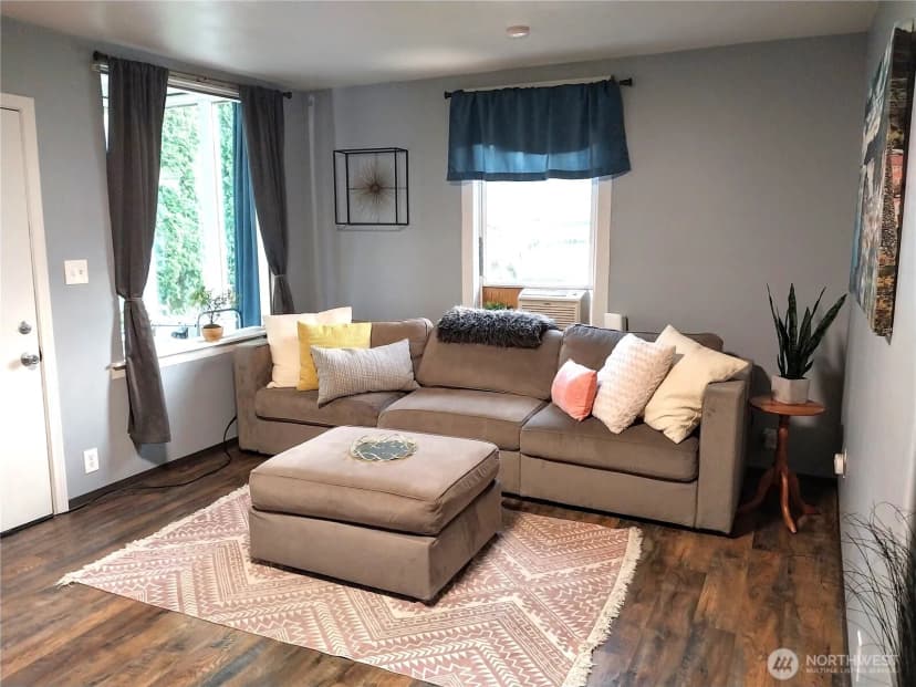 Property photo for 36727 Highway 2, Sultan photo 11