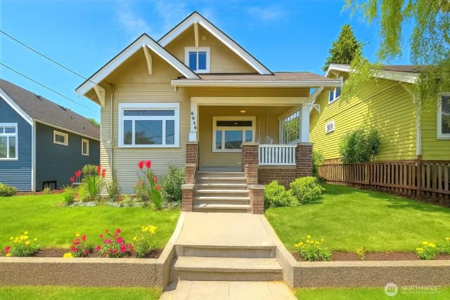 Property photo for 6515 22nd Ave Nw, Seattle