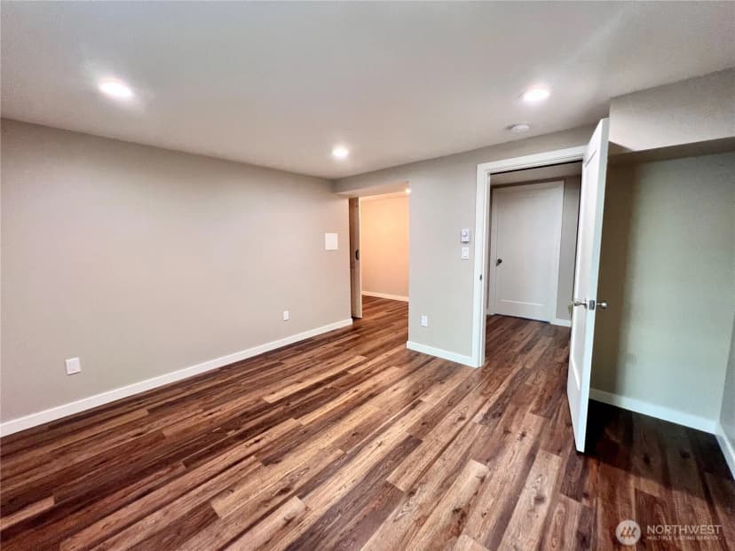 Property photo for 6515 22nd Ave Nw, Seattle photo 23