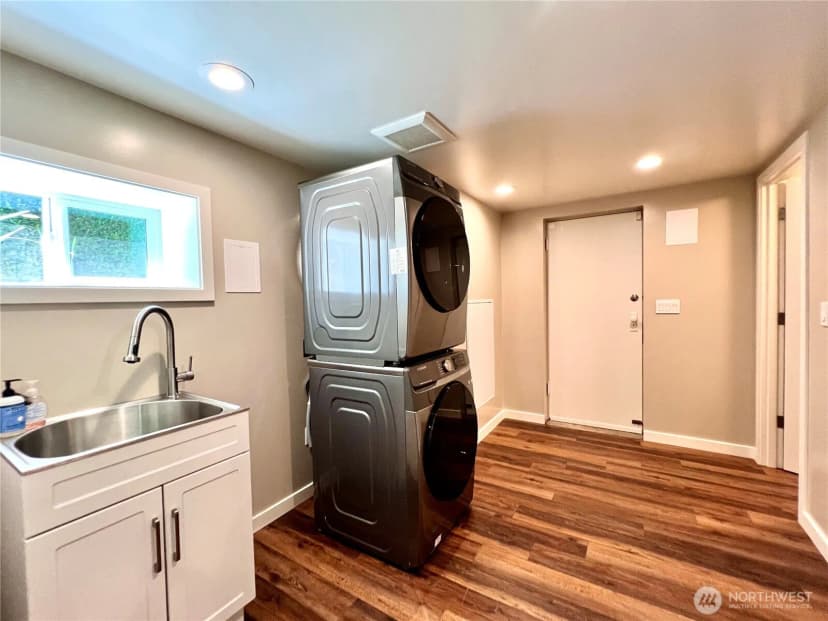 Property photo for 6515 22nd Ave Nw, Seattle photo 18
