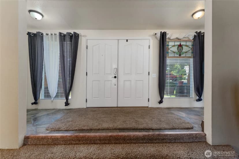 Property photo for 120 Electric Boulevard, Electric City photo 3