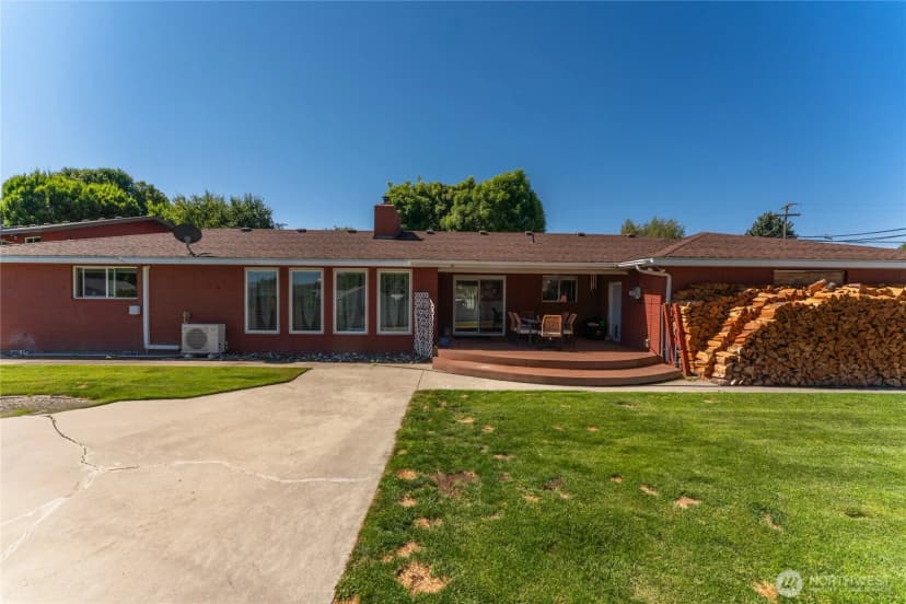 Property photo for 120 Electric Boulevard, Electric City photo 31