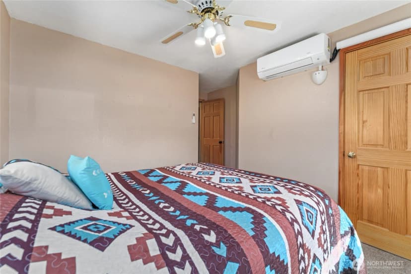Property photo for 120 Electric Boulevard, Electric City photo 23