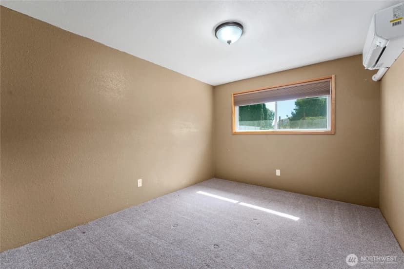 Property photo for 120 Electric Boulevard, Electric City photo 24