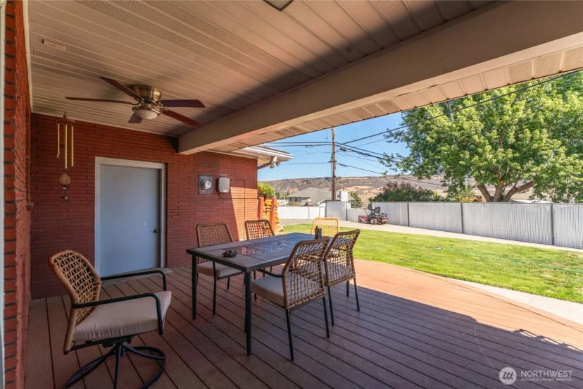 Property photo for 120 Electric Boulevard, Electric City photo 27