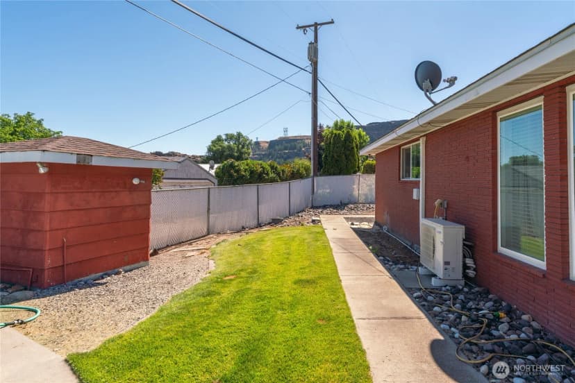 Property photo for 120 Electric Boulevard, Electric City photo 32