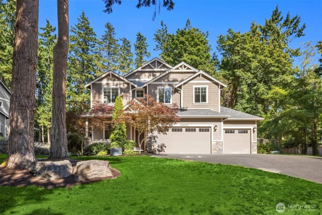 Property photo for 10674 N Madison Avenue Ne, Bainbridge Island