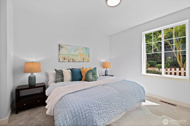Property photo for 316 Ne Eagle Way, Issaquah photo 4