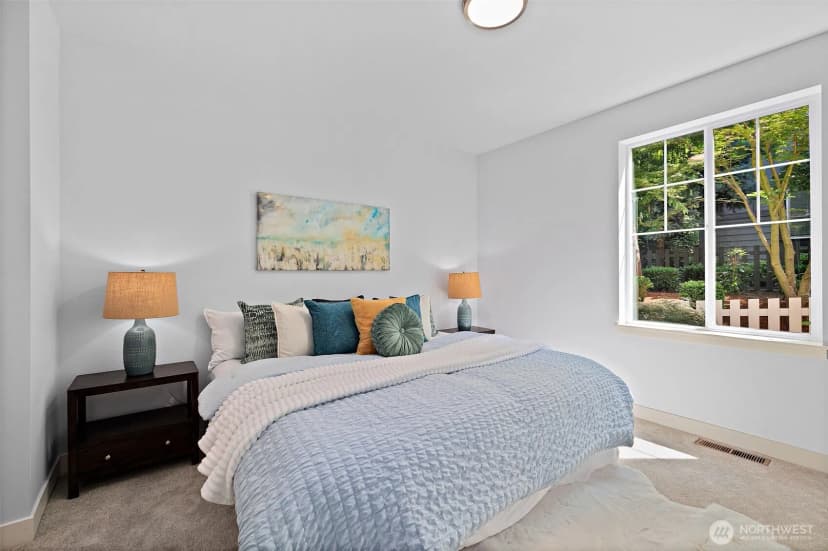 Property photo for 316 Ne Eagle Way, Issaquah photo 4