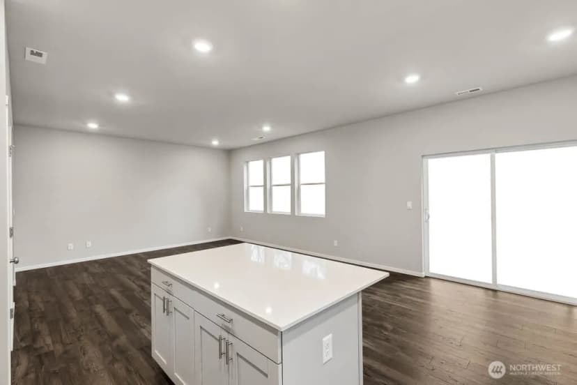 Property photo for 5925 Addison Road Sw #100, Port Orchard photo 14