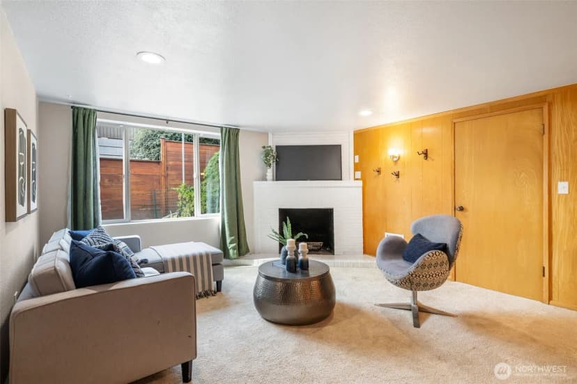 Property photo for 7716 38th Avenue Sw, Seattle photo 17