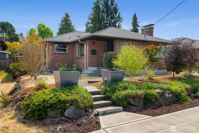 Property photo for 7716 38th Avenue Sw, Seattle