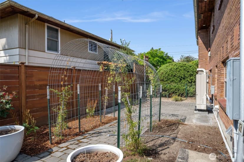Property photo for 7716 38th Avenue Sw, Seattle photo 33