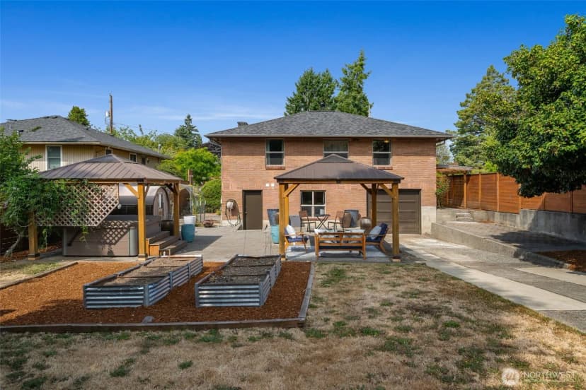 Property photo for 7716 38th Avenue Sw, Seattle photo 25