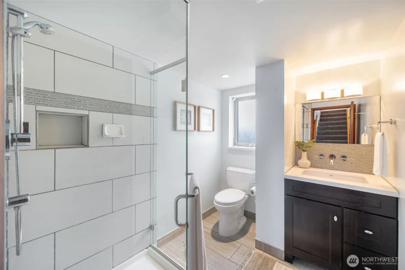 Property photo for 7716 38th Avenue Sw, Seattle photo 22