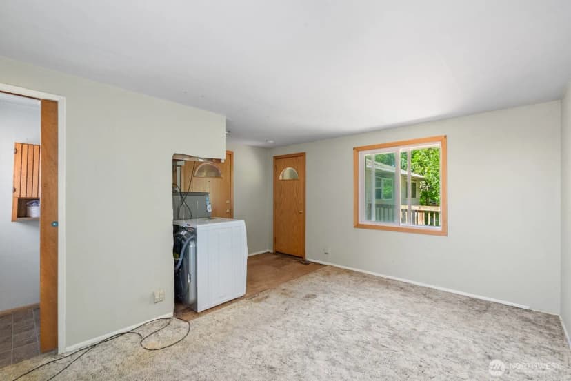 Property photo for 20112 15th Avenue S, Sea Tac photo 18
