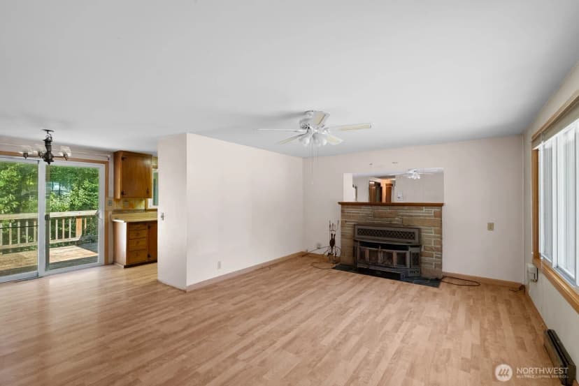 Property photo for 20112 15th Avenue S, Sea Tac photo 9