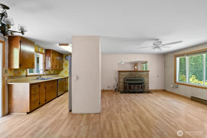 Property photo for 20112 15th Avenue S, Sea Tac photo 7