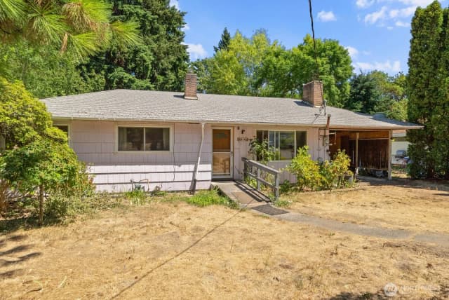 Property photo for 20112 15th Avenue S, Sea Tac photo 2