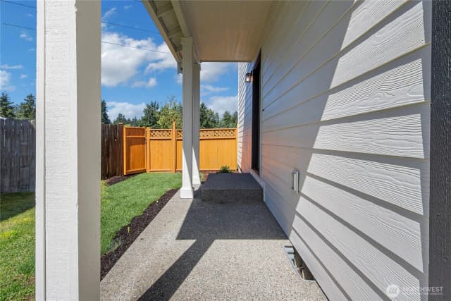 Property photo for 6711 159th St E, Puyallup photo 2