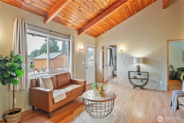 Property photo for 112 Lakewood Place, Mossyrock photo 5