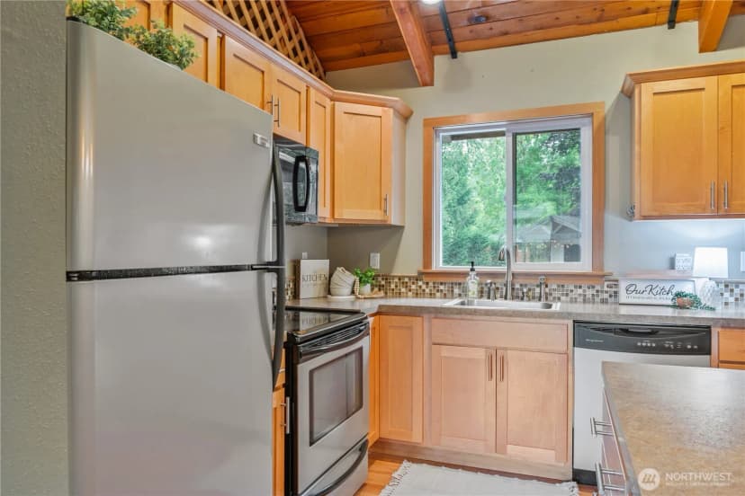 Property photo for 112 Lakewood Place, Mossyrock photo 10