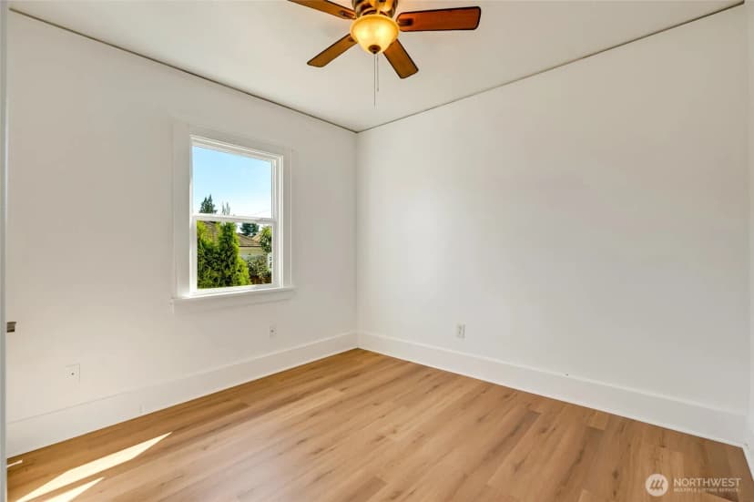 Property photo for 1702 Cedar Street #a, Everett photo 14