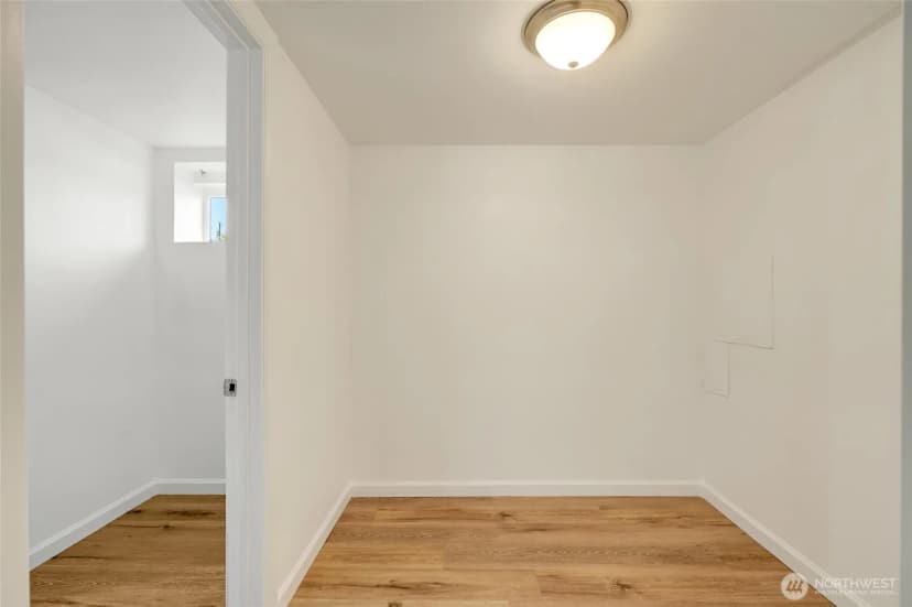Property photo for 1702 Cedar Street #a, Everett photo 23