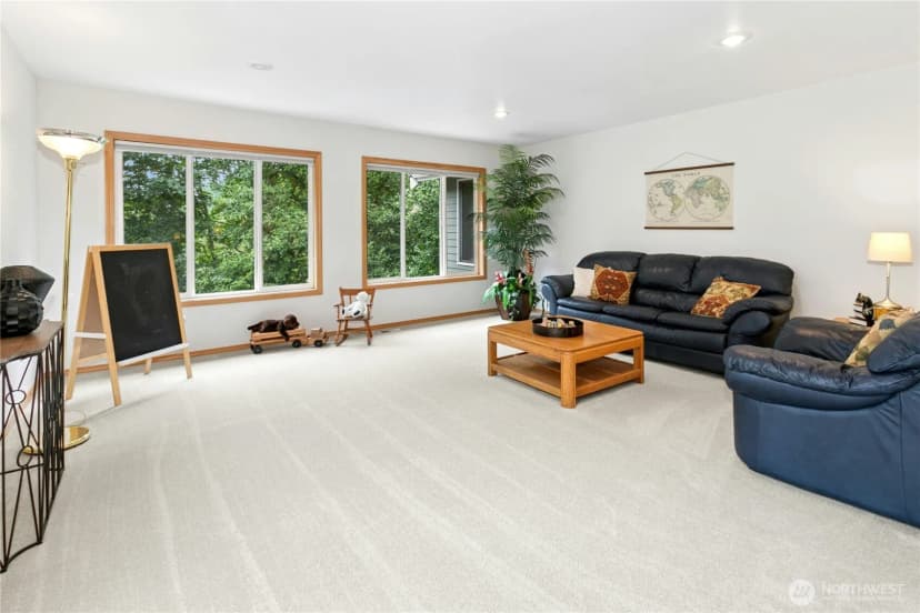 Property photo for 3408 Ne 23rd Place, Renton photo 19