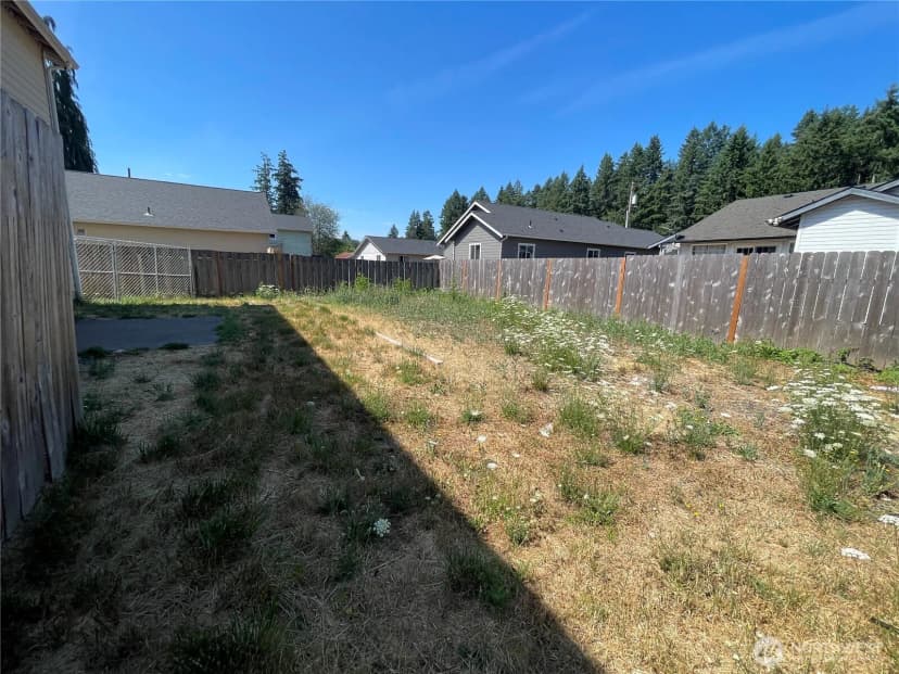 Property photo for 911 Sw Front Street, Winlock photo 16