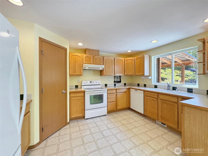 Property photo for 3331 E Masters Road, Port Angeles photo 12