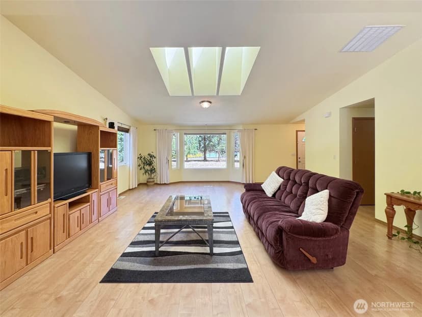 Property photo for 3331 E Masters Road, Port Angeles photo 8