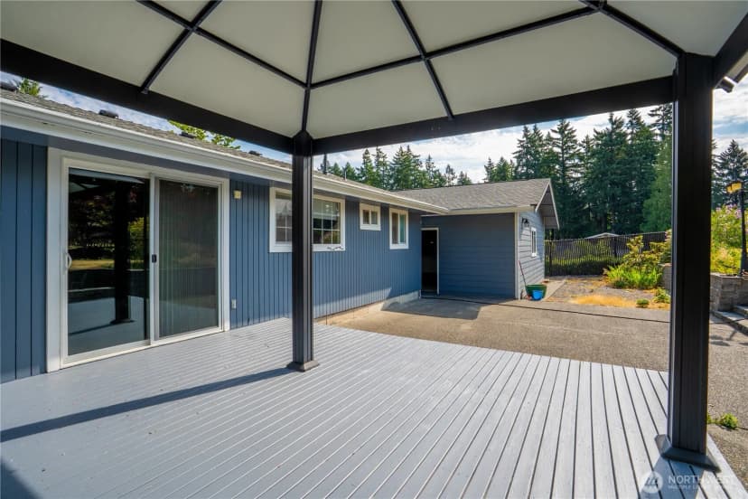 Property photo for 19107 Bonney Lake Boulevard E, Bonney Lake photo 21