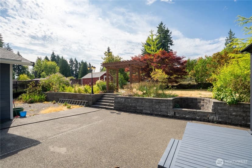 Property photo for 19107 Bonney Lake Boulevard E, Bonney Lake photo 22