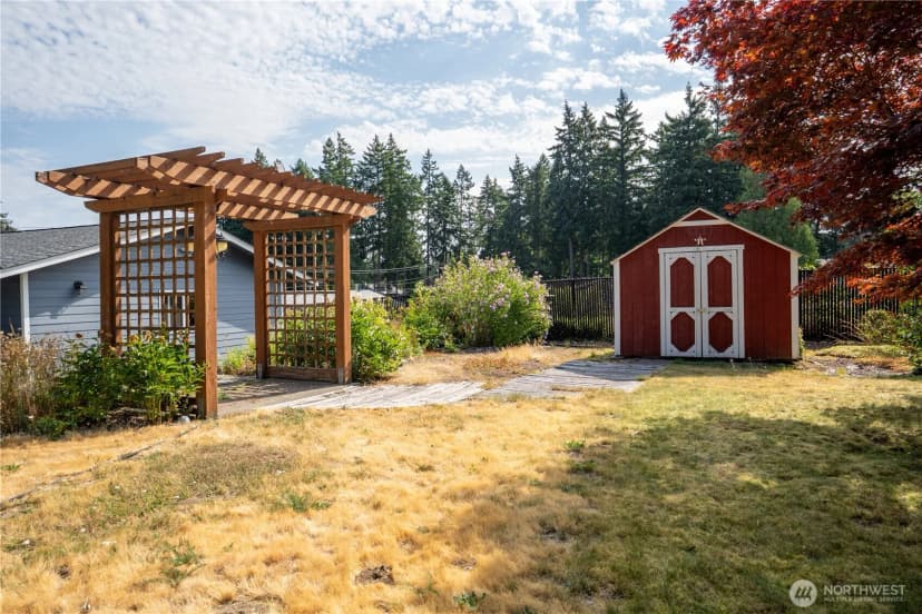 Property photo for 19107 Bonney Lake Boulevard E, Bonney Lake photo 25