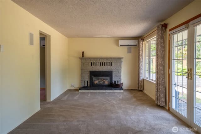 Property photo for 19107 Bonney Lake Boulevard E, Bonney Lake photo 4