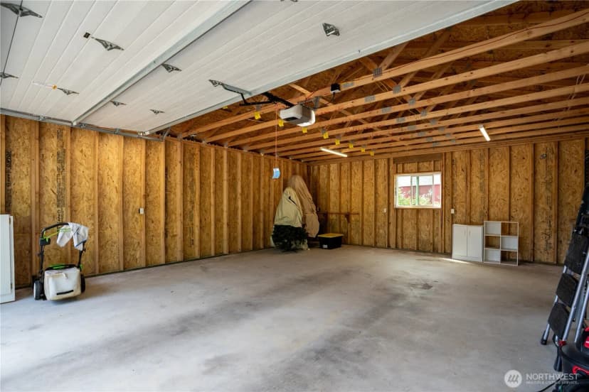 Property photo for 19107 Bonney Lake Boulevard E, Bonney Lake photo 29