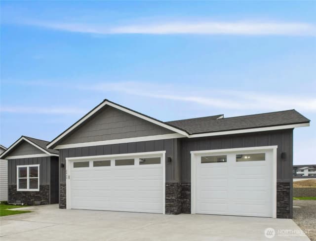 Property photo for 2435 Noah Street Se, East Wenatchee