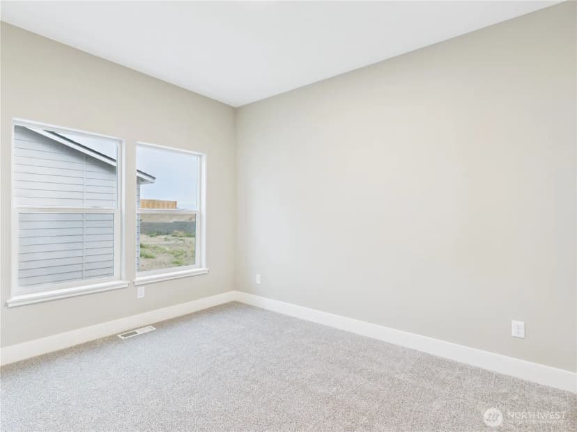 Property photo for 2435 Noah Street Se, East Wenatchee photo 14