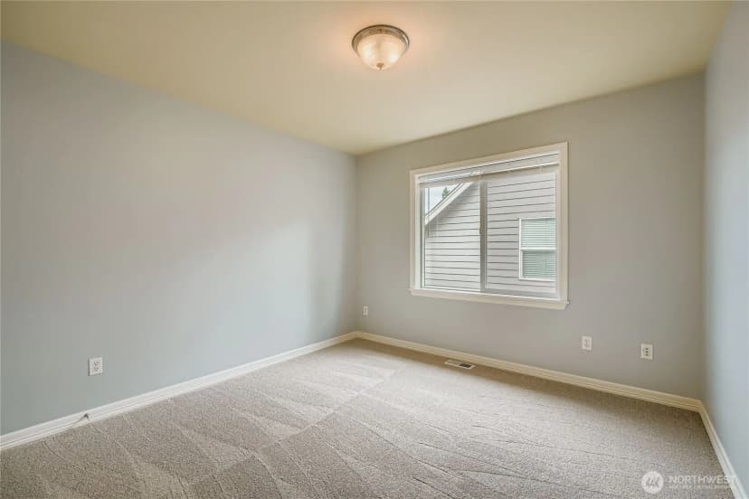 Property photo for 2919 18th Street Sw, Puyallup photo 19