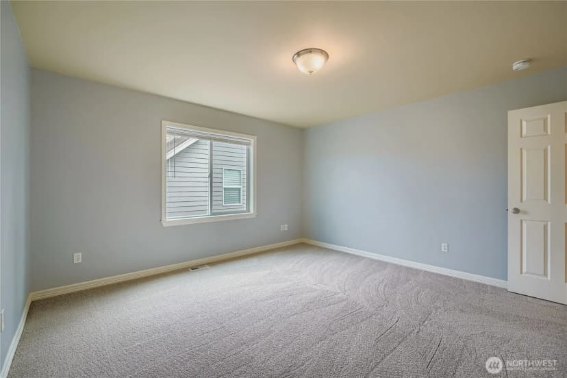 Property photo for 2919 18th Street Sw, Puyallup photo 20