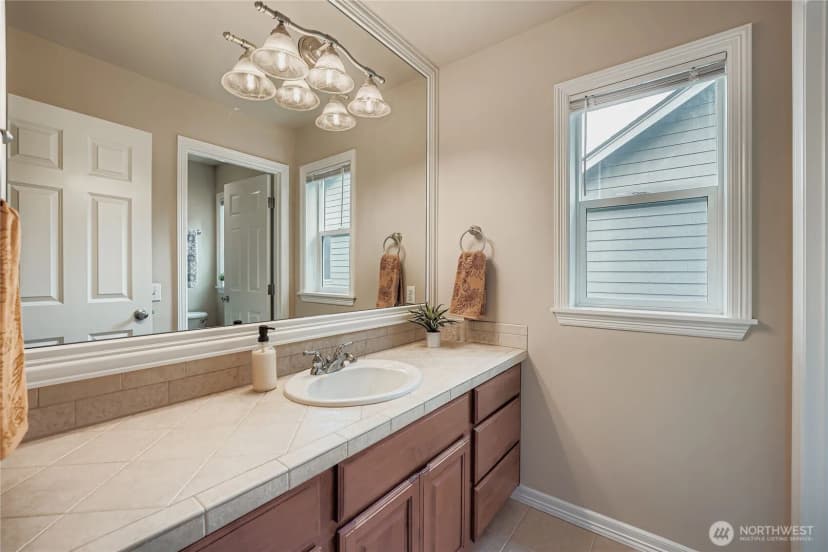 Property photo for 2919 18th Street Sw, Puyallup photo 21