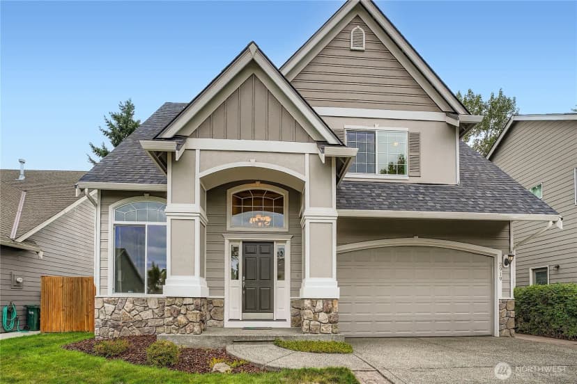 Property photo for 2919 18th Street Sw, Puyallup