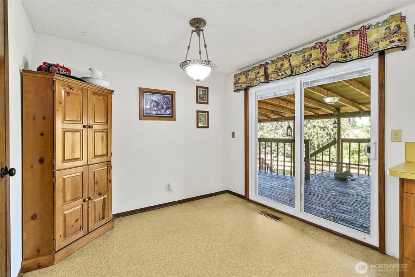 Property photo for 3723 114th Avenue E, Edgewood photo 22