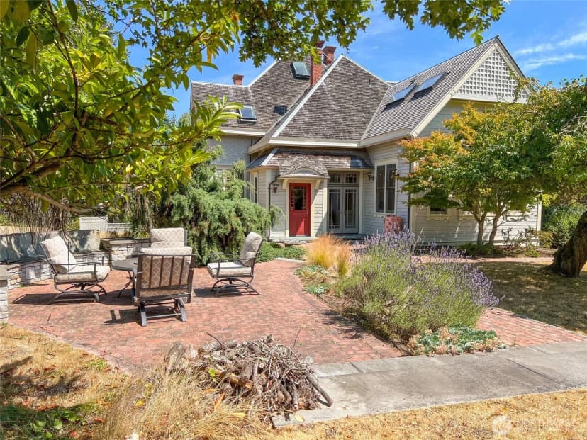 Property photo for 1253 Umatilla Avenue, Port Townsend photo 3