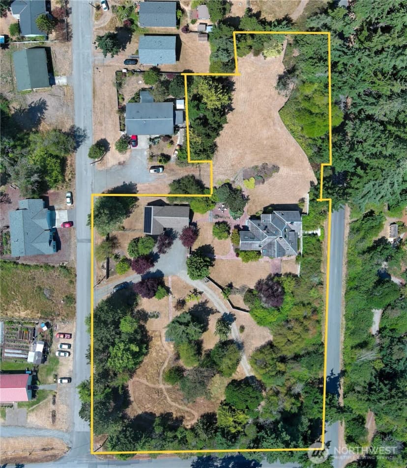 Property photo for 1253 Umatilla Avenue, Port Townsend photo 2